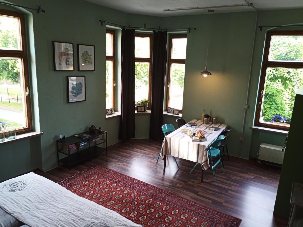 Zur Friedrichsruh Bed and Breakfast Oelsnitz  Εξωτερικό φωτογραφία