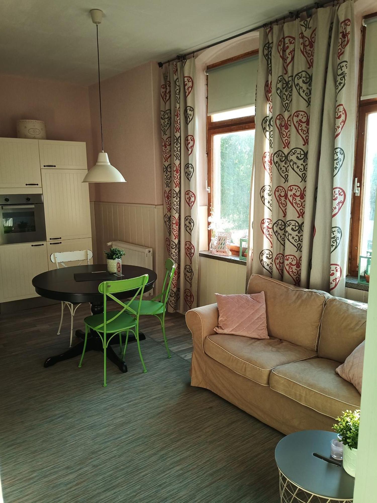Zur Friedrichsruh Bed and Breakfast Oelsnitz  Εξωτερικό φωτογραφία